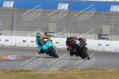 media/Nov-26-2022-Fastrack Riders (Sat) [[b001e85eef]]/Level 3/Session 3 Outside Turn 9/